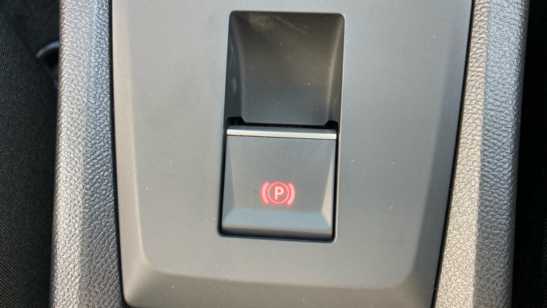 Citroen C3 83kW Plus 44kWh 5dr Auto Electric Hatchback